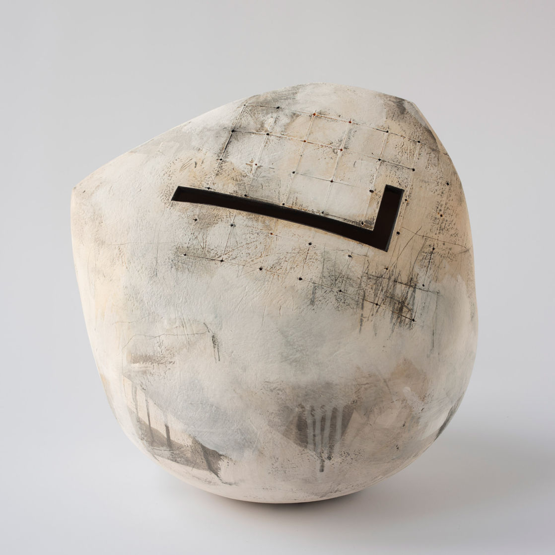 Work by Rebecca Appleby. Photo courtesy the Contemporary Ceramics Centre, London