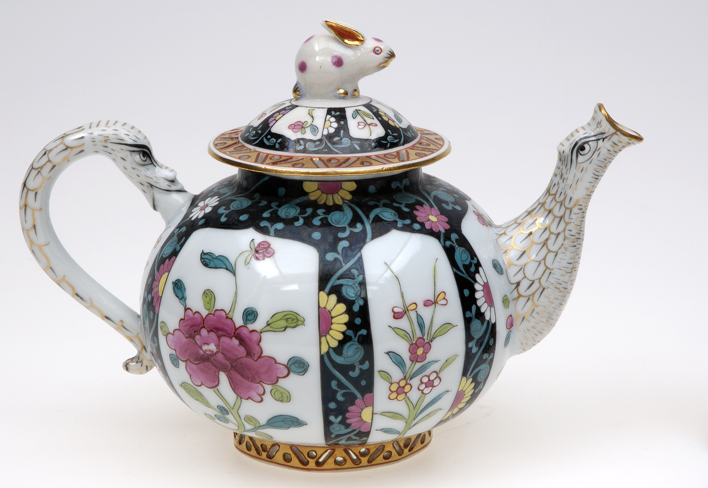 Always time for teapots : Ceramic Review
